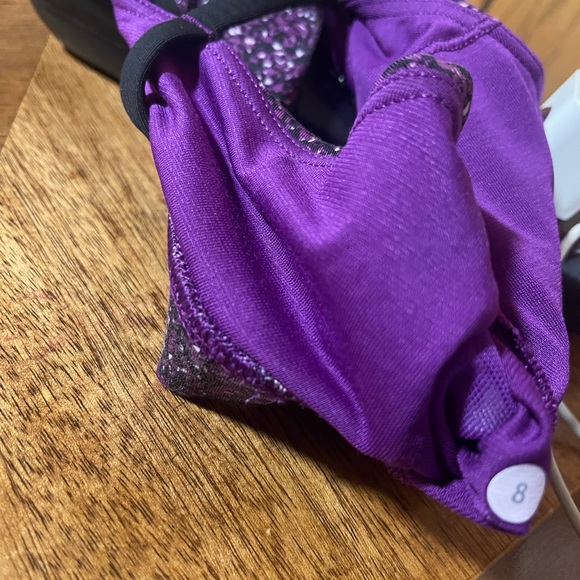 Lululemon"Energy Bra Static Violet black Pattern - Picture 16 of 16